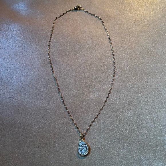 Woman cameo face coin charm pendant necklace gold plated chain layering boho - Picture 4 of 9